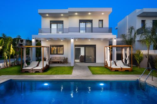 Villa Elesia — 4-Star Luxury Hotel in Kremasti, Greece