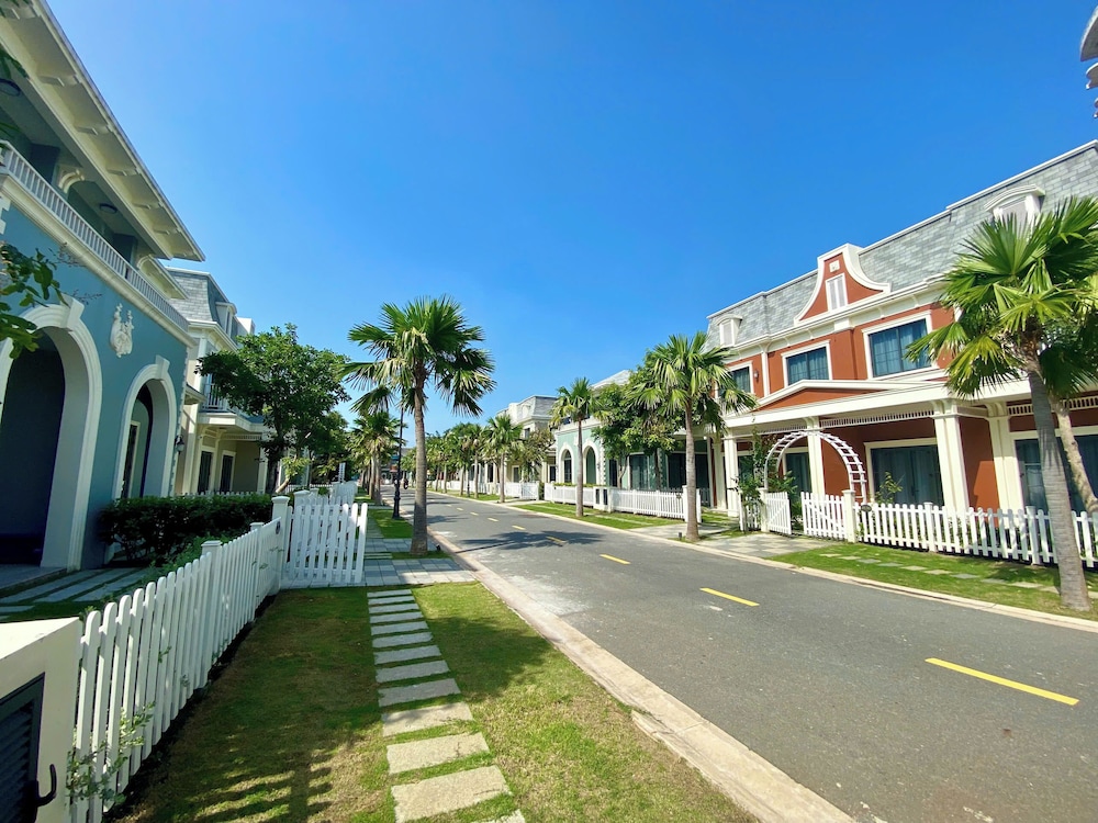 Wonderland Royal Mansions Ho Tram in Vung Tau, Vietnam