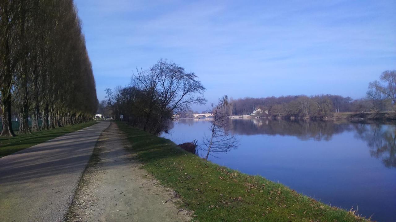 L’ecume du Cher in Blere, France
