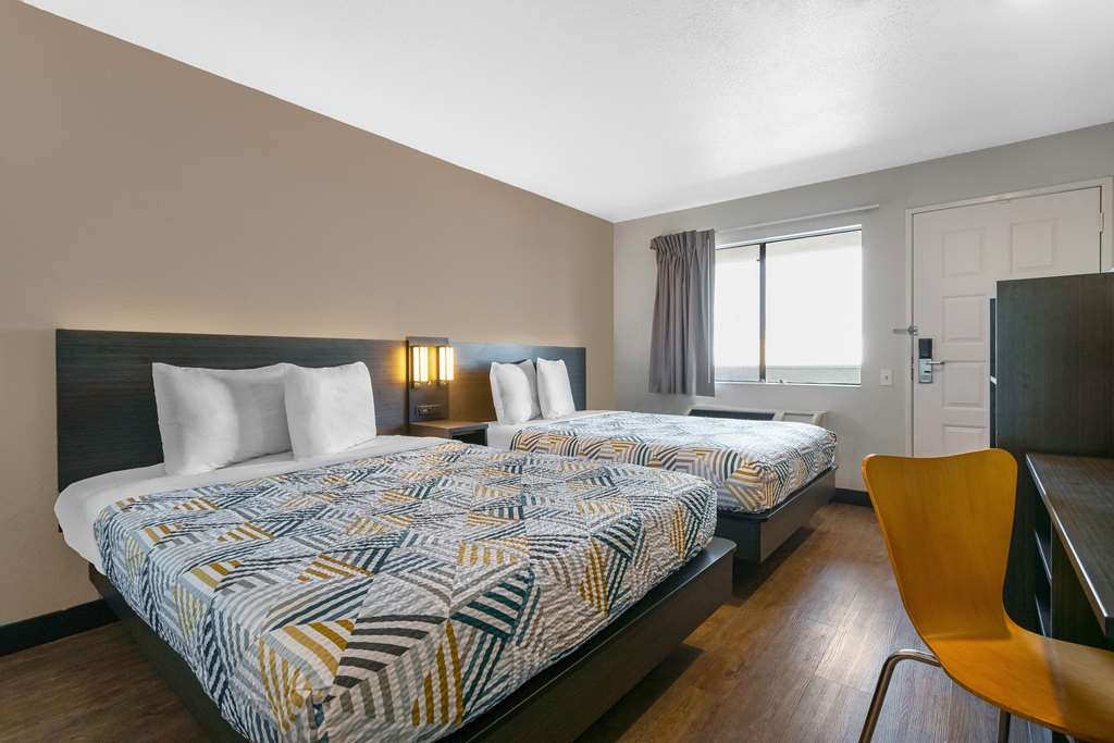 Motel 6 Merced CA North - photo 14