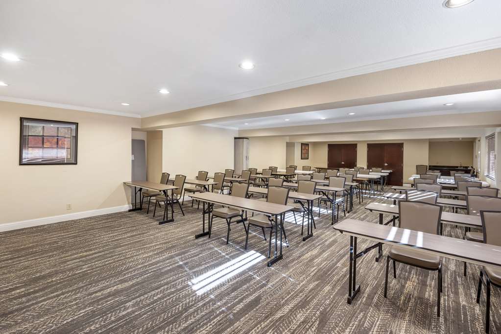 Best Western Plus Orchid Hotel & Suites - photo 20