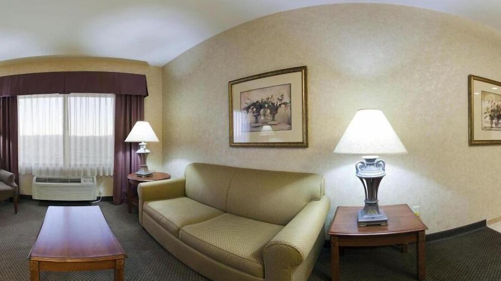Holiday Inn Express & Suites Barstow Route 66 by IHG - photo 32