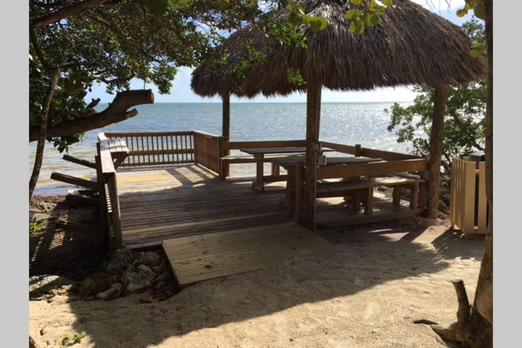 Licensed Mgr Modern Oceanfront Condo Beautiful Ocean Views Beach Resort 2 King Beds - photo 29