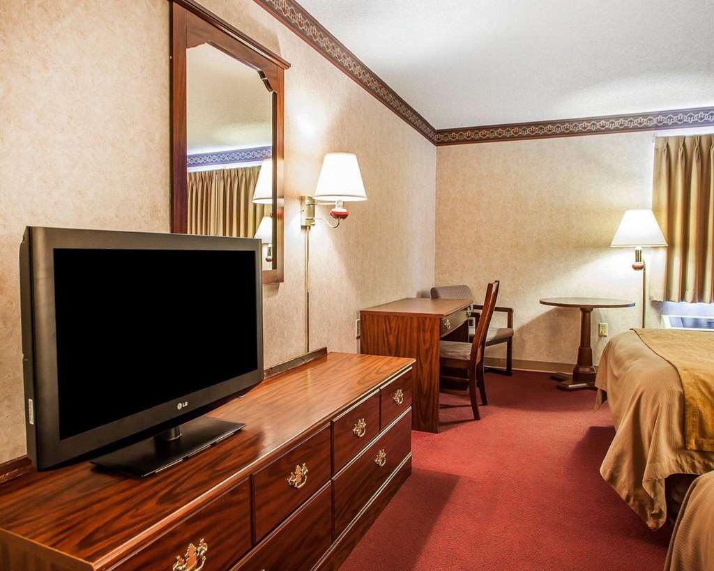 Quality Inn Midway - photo 19