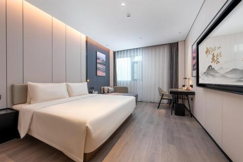 Atour Hotel Shenzhen Pingshan Kengzi Metro Station in Pingshan, People's Republic of China