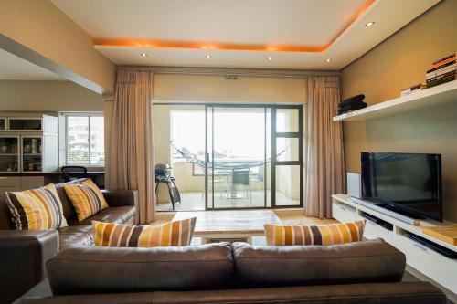 Sea Side Getaway