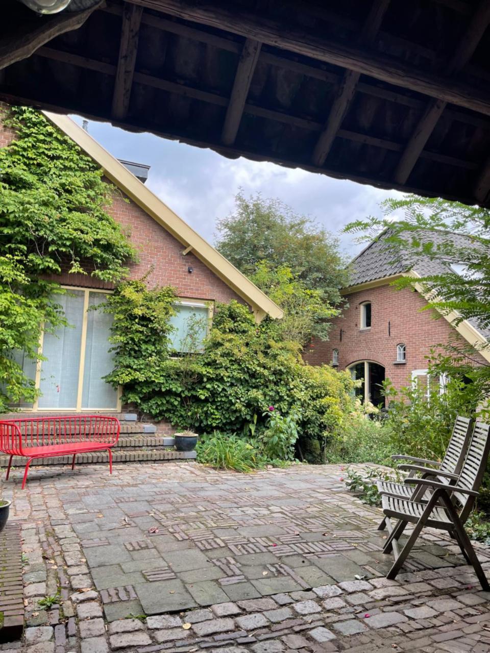 Heerlijke boerderij bij Veluwezoom in het Oude Dieren — hotel in Dieren