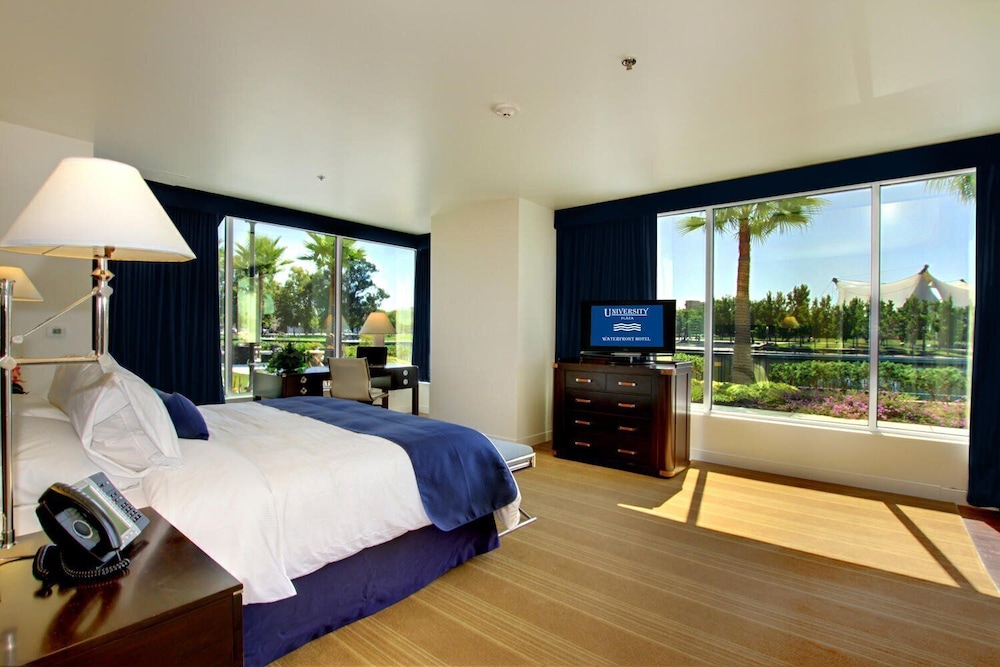 University Plaza Waterfront Hotel - photo 8