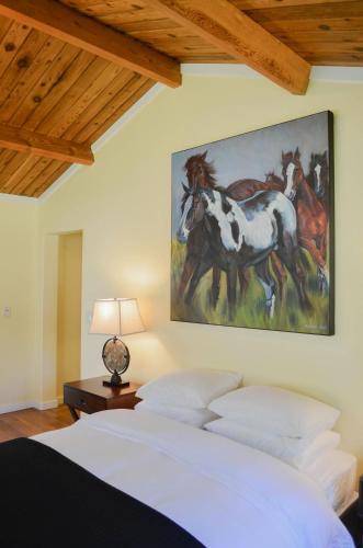 Indian Creek Inn - photo 13