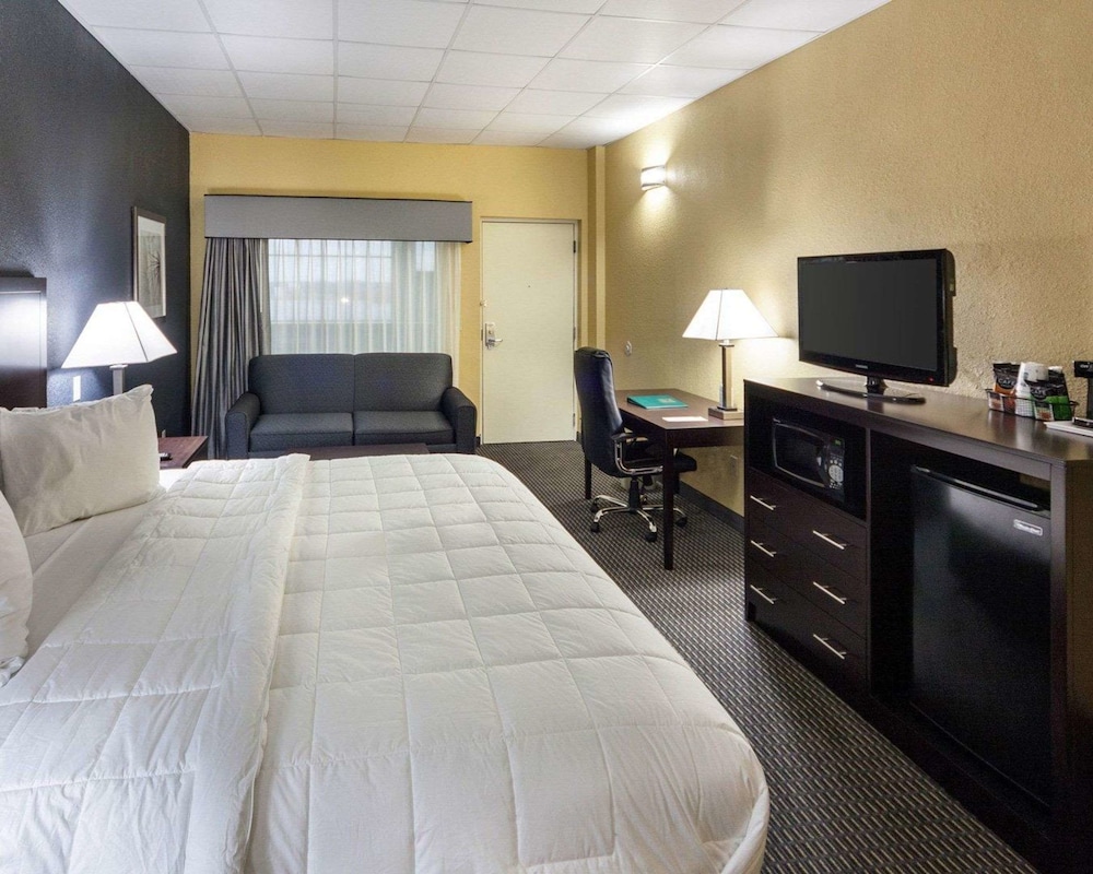 Quality Inn Montpelier - photo 9