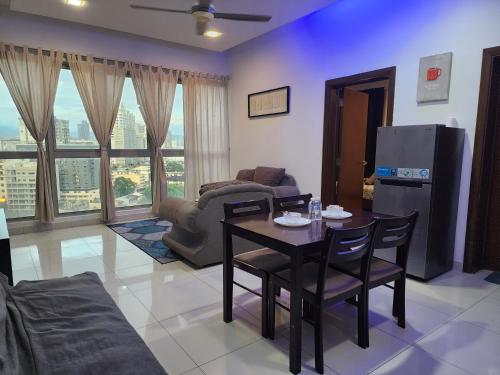 Regalia residence KLCC By Glory Homes — 4-Star Luxury Hotel in Kuala Lumpur, Malaysia