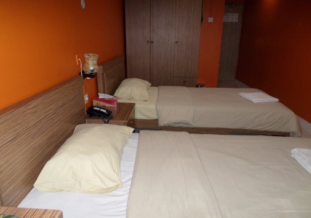 Emirates Hotel By OYO in Dubai, United Arab Emirates