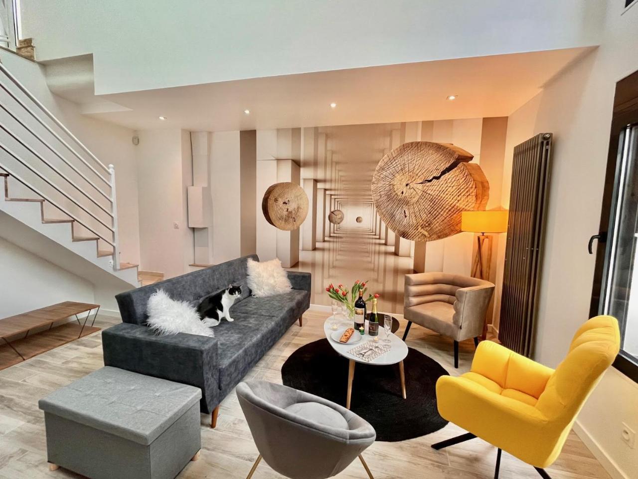 Duplex Design 6p 3ch Jardin Et Parking Gratuit — Malakoff