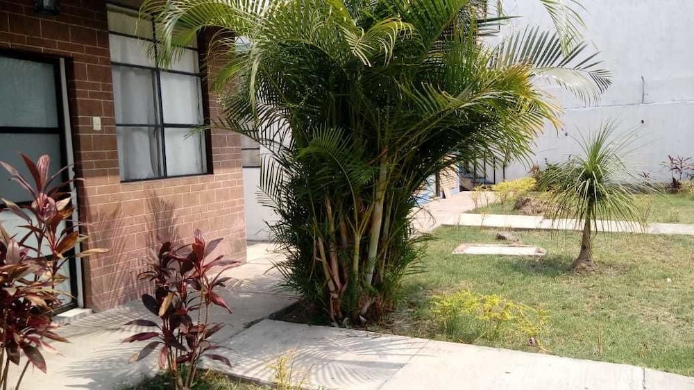 Hotel Bungalows del Río in Cuautla, Mexico
