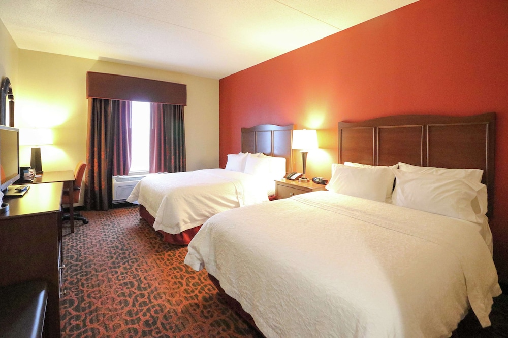 Hampton Inn Columbus South - photo 41