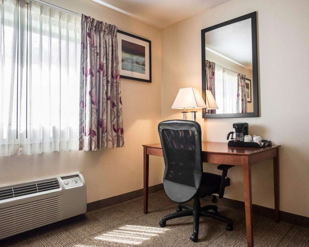 Quality Inn New Columbia Lewisburg - photo 8