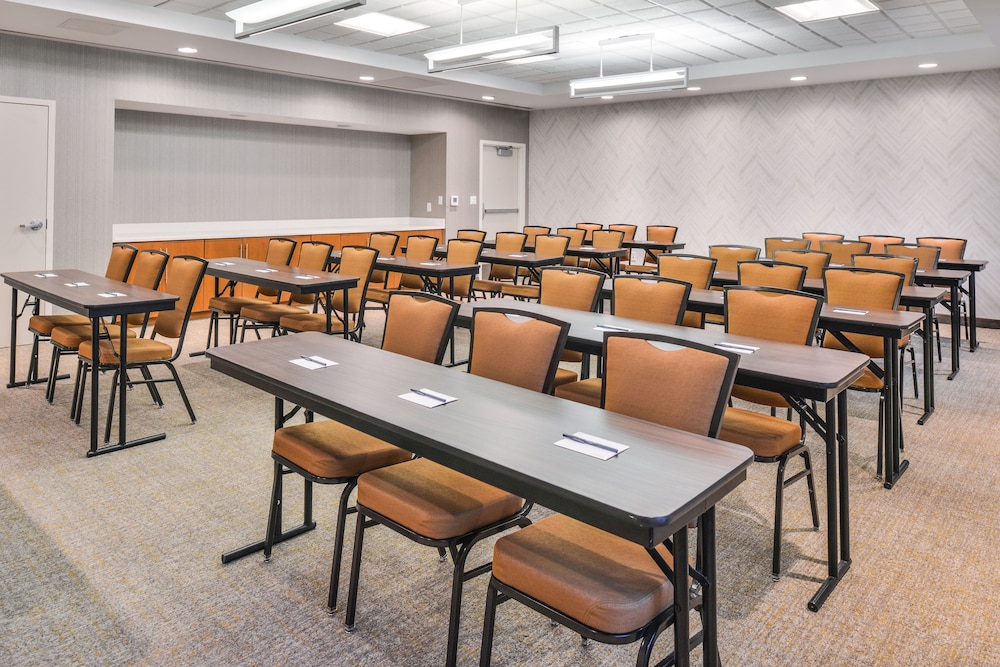 SpringHill Suites by Marriott Fairfax Fair Oaks - photo 25