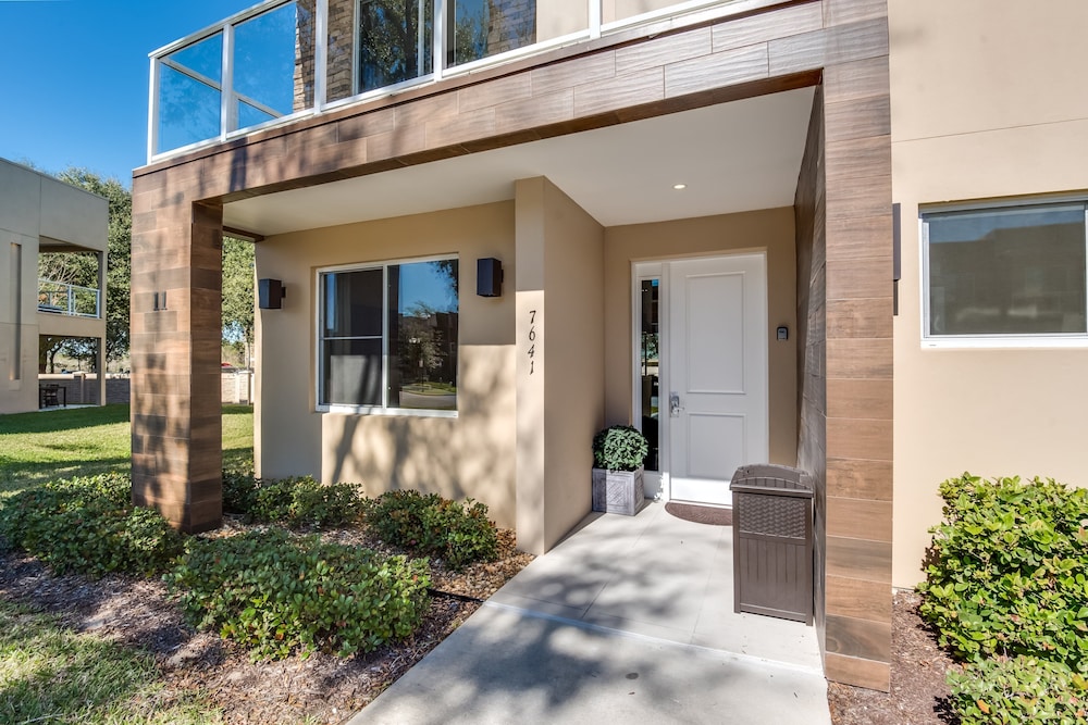 Magic Village Resort 4 Bdrm Townhome - photo 49