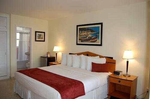 Alcazar Resort Gay Mens Resort - photo 2