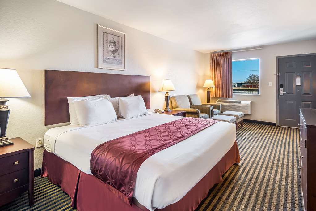 Americas Best Value Inn New Braunfels San Antonio - photo 11