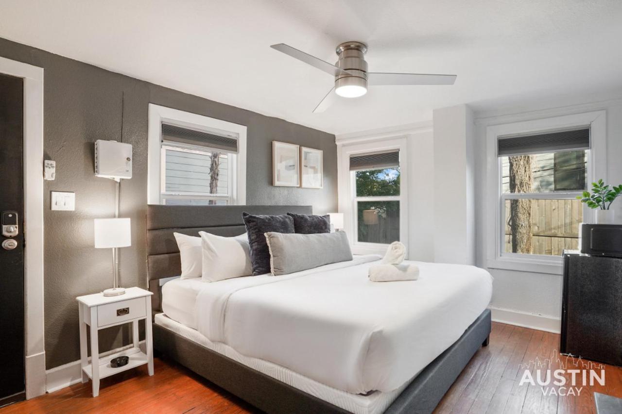 Prime Location w King Accommodations Near Downtown in Austin, United States