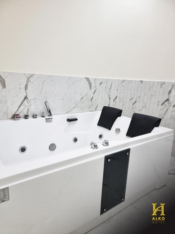 Alko Hotel Shkoder — Shkoder — photo 4
