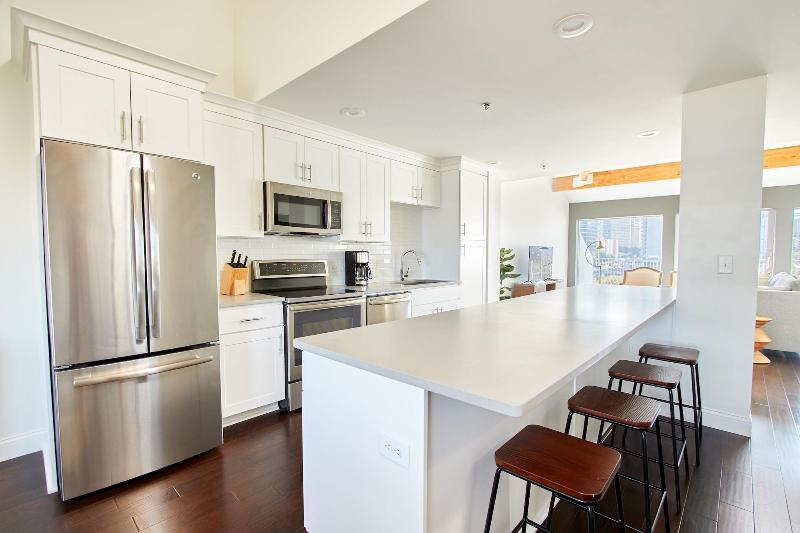 One Baltimore Place by Sonder - photo 43