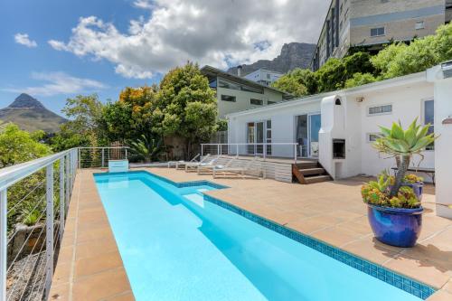 Rontree Reflections — Cape Town — photo 2