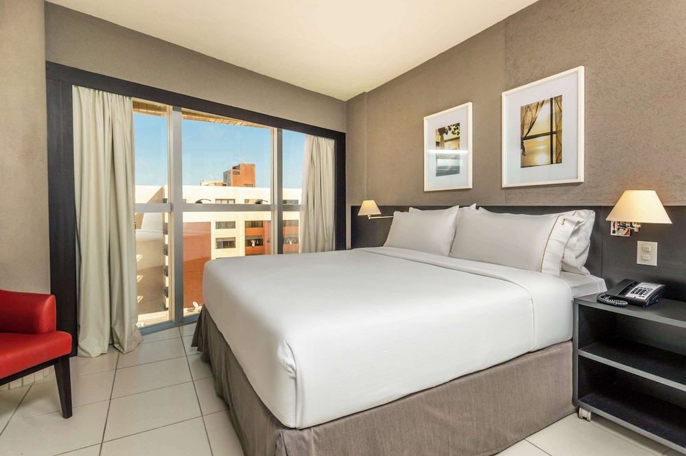 Holiday Inn Express Maceio Ponta Verde