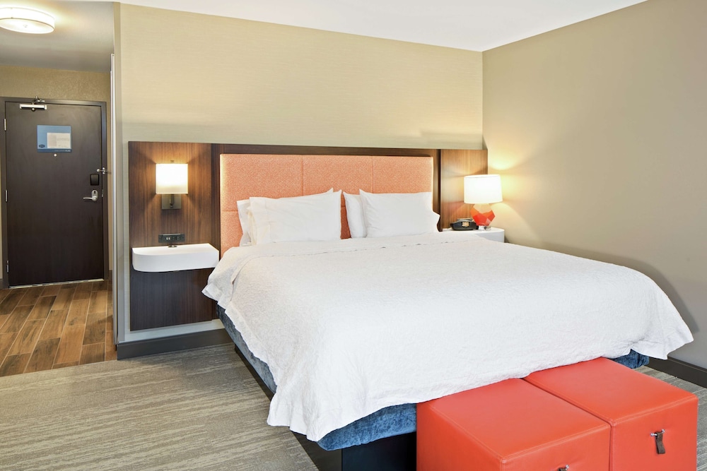 Hampton Inn & Suites Spokane Valley - photo 21