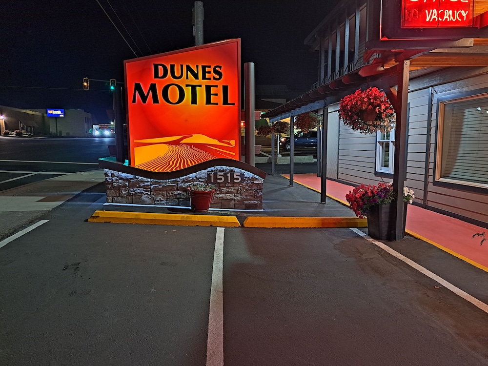 Dunes Motel - photo 56