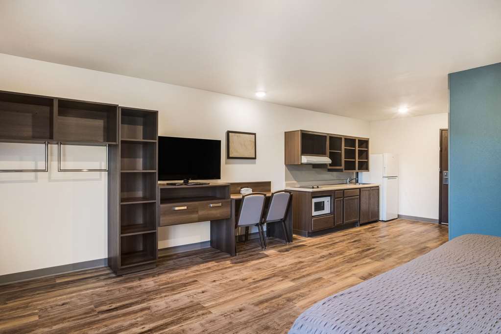 WoodSpring Suites Atlanta Newnan - photo 14