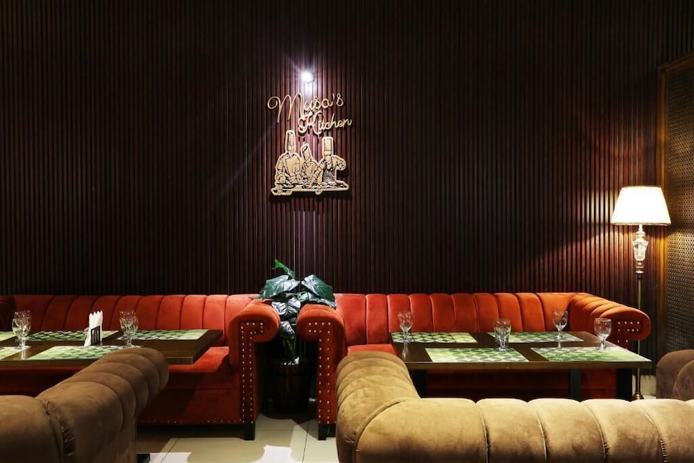 Hotel Meridien — hotel in Gujranwala