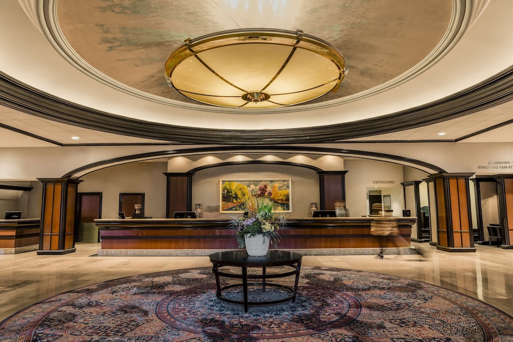 Amway Grand Plaza Curio Collection by Hilton - photo 8