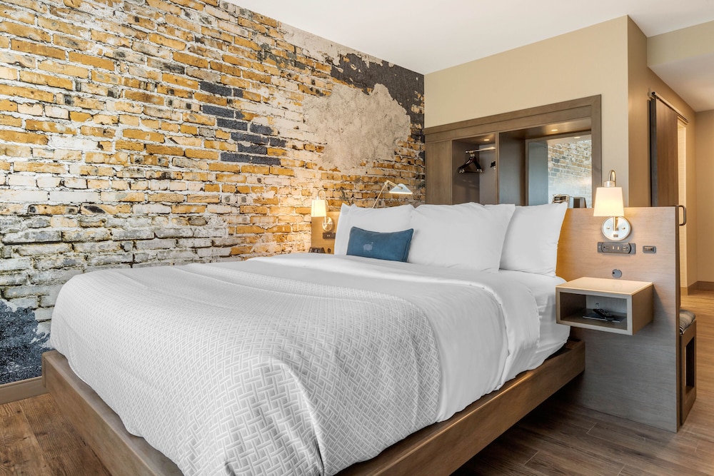Cambria Hotel Fort Mill - photo 9