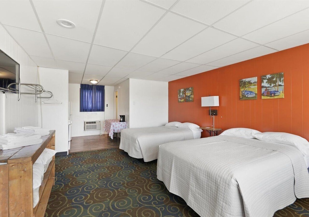 Blue Wave Inn - photo 5