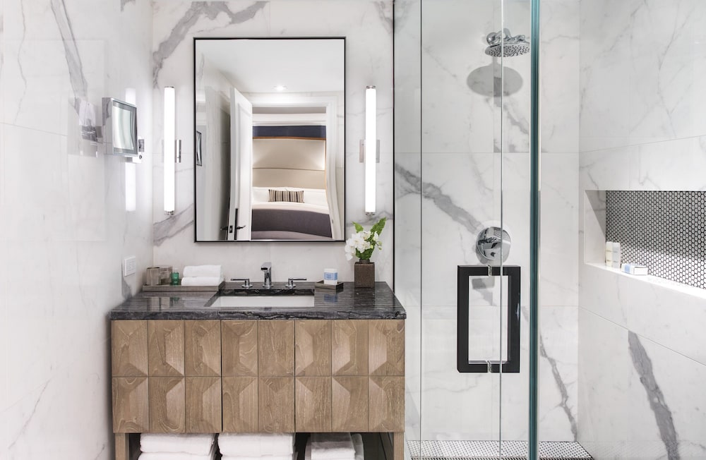 Omni Berkshire Place - photo 51