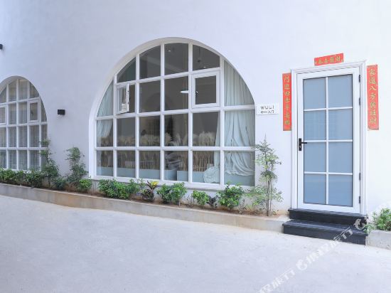 Wuli House - carbon neutral hotel in Luocheng