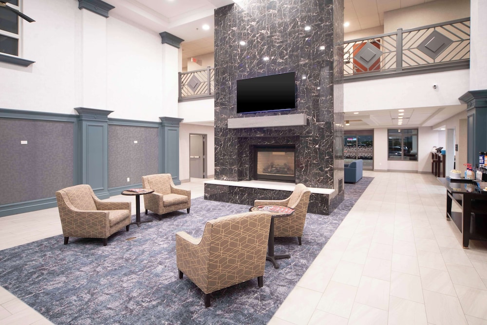 Hampton Inn & Suites West Little Rock - photo 2