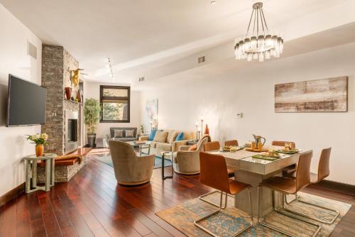 Pearl At Jackson #203 — 4-Star Luxury Hotel in Jackson, United States