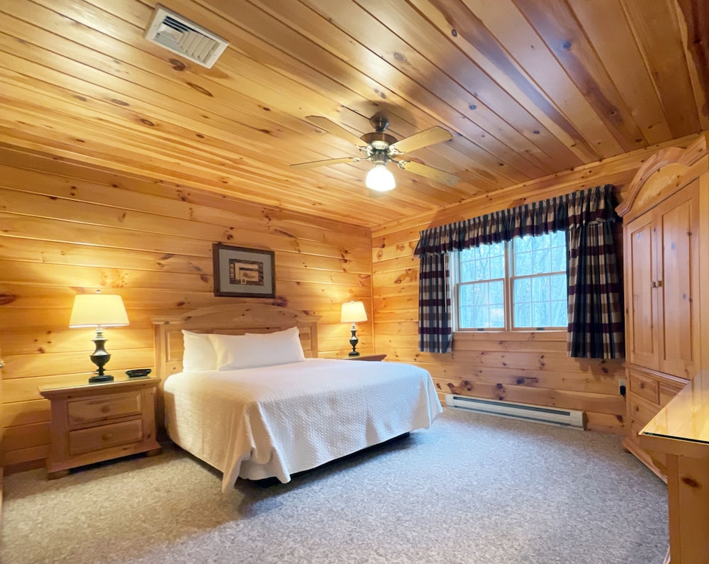 Mountain Springs Lake Resort - photo 2