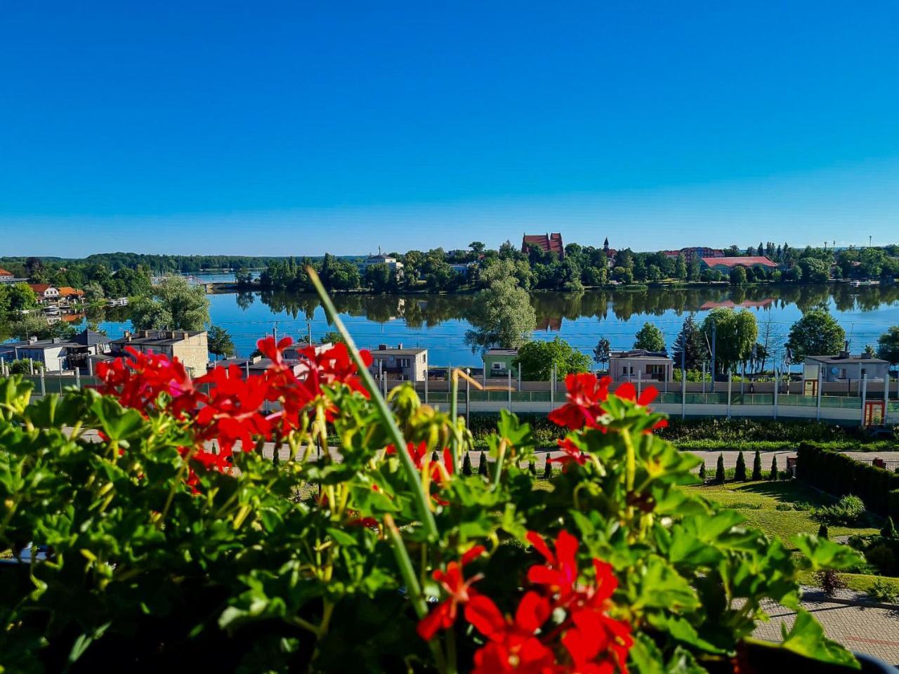 Artystyczna Przestrzen Z Widokiem Na Jeziora — 4-Star Luxury Hotel in Ilawa, Poland