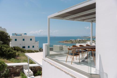 Blue Rock Villa — 4-Star Luxury Hotel in None, Greece