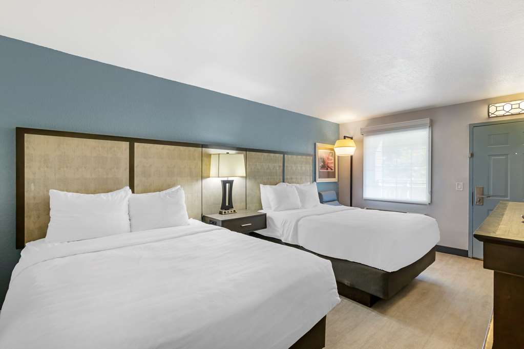 Best Western Plus St. Simons - photo 2