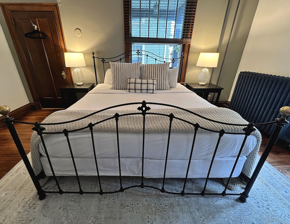 Hearthside Inn - photo 24