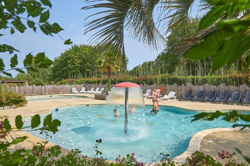 Camping Le Domaine de Kermario — 4-Star Luxury Hotel in Carnac, France