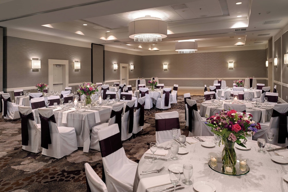 Detroit Marriott Livonia - photo 7