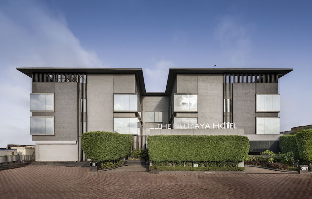 The Neemaya Hotel — Gandhidham