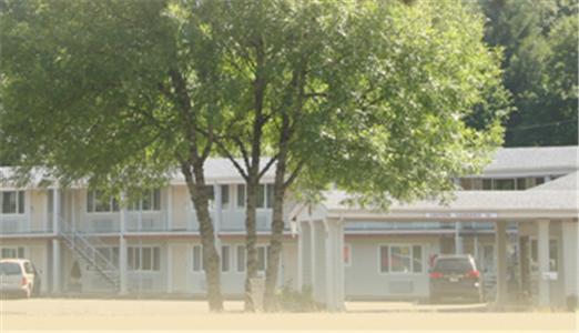 Northwoods Inn - photo 17