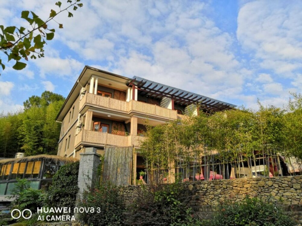 Moganshan Jinshe Hotel - last minute hotel in Deqing